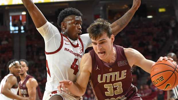 Davonte Davis-UALR